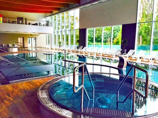 Jenny Semesterbostad Mojmírovce